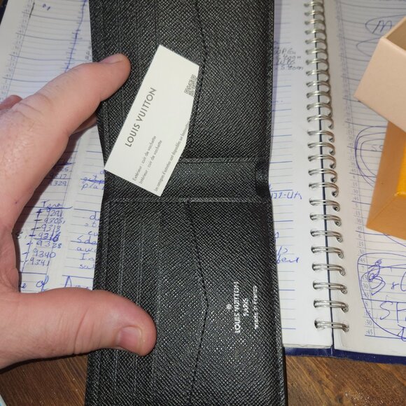 Louis Vuitton Wallet - Never Used - Picture 5 of 5